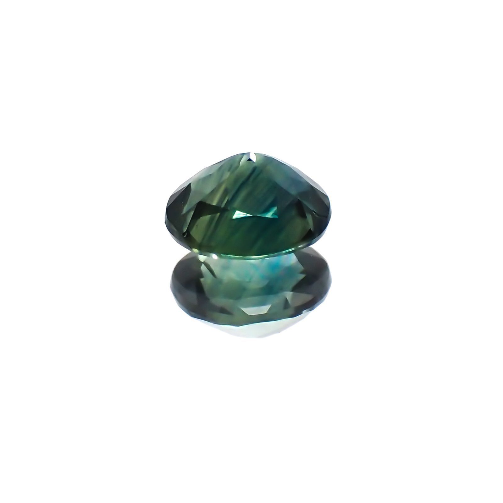 サファイア(宝石名サファイア)ケニア産 0.56ct 識別済[231124236]5.3x4.2mm前後