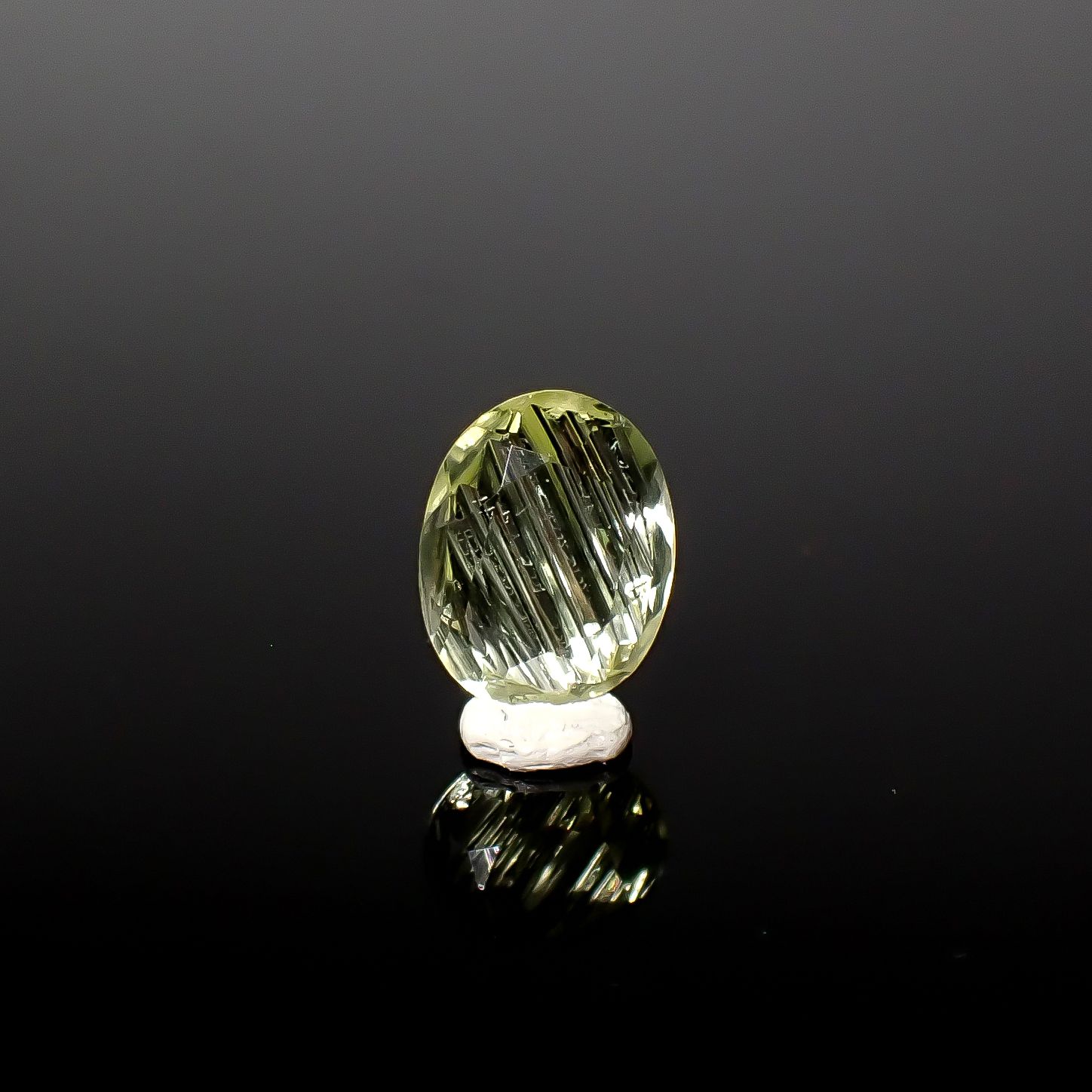 ◇甲州貴石切子Plus Three◇シリマナイト カード付き(宝石名シリマナイト)インド産 1.39ct 識別済[250630489]8.9x7mm前後