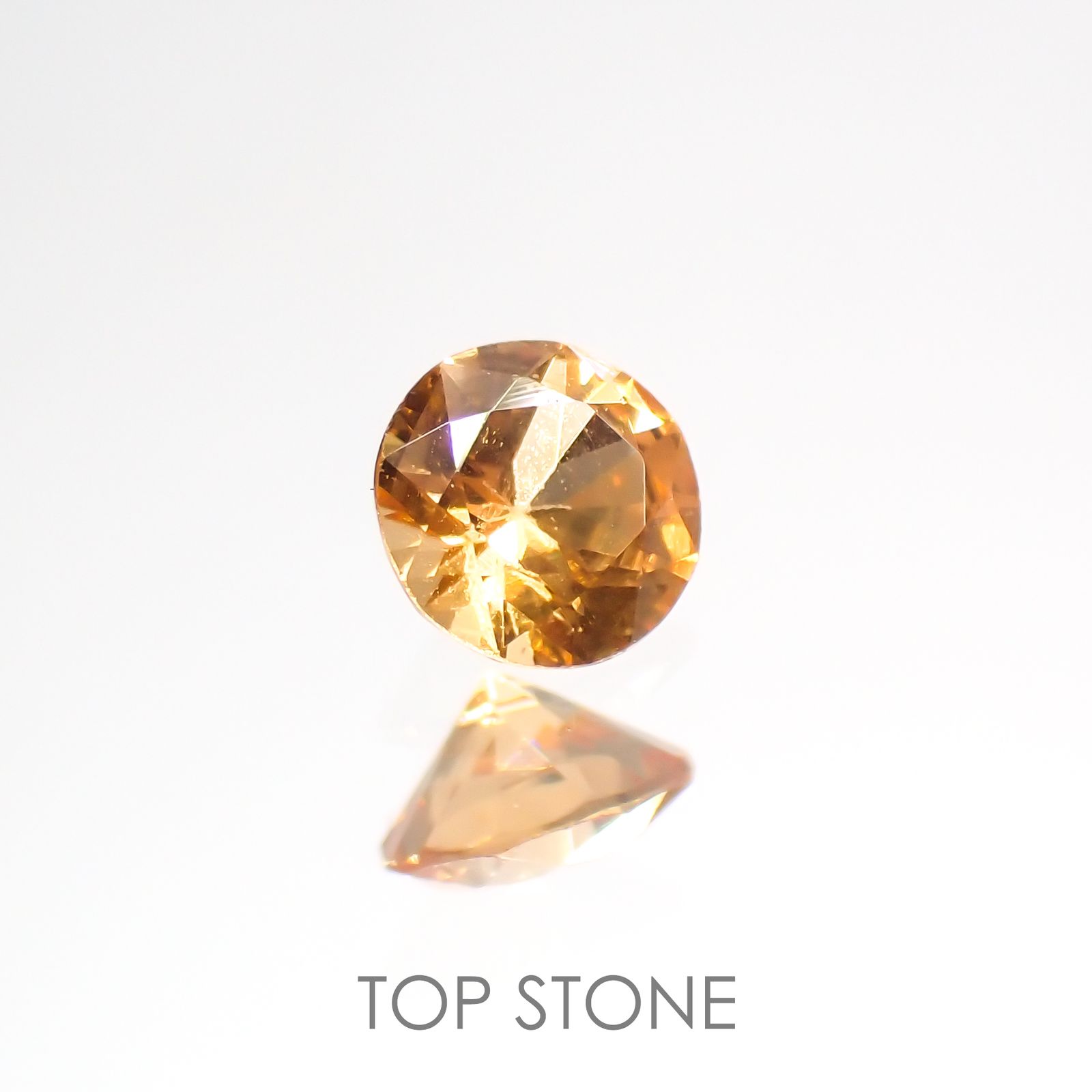 スペサルティンガーネット ケニア産 0.18ct[220114172]3.3x3.3mm前後