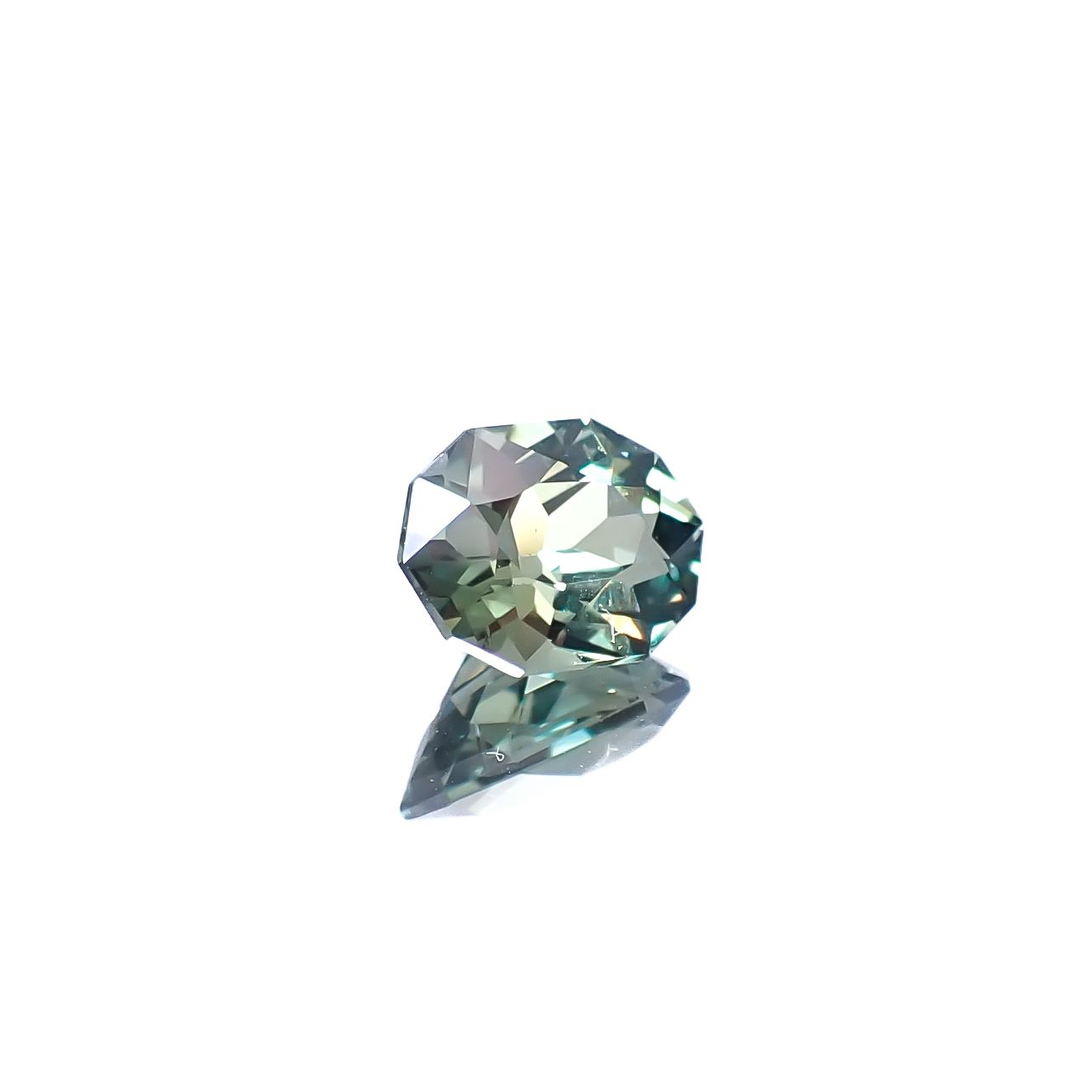 ◇カスタムカット◇バイカラーサファイア オーストラリア産 1.21ct [250229824]7.4x5.5mm前後
