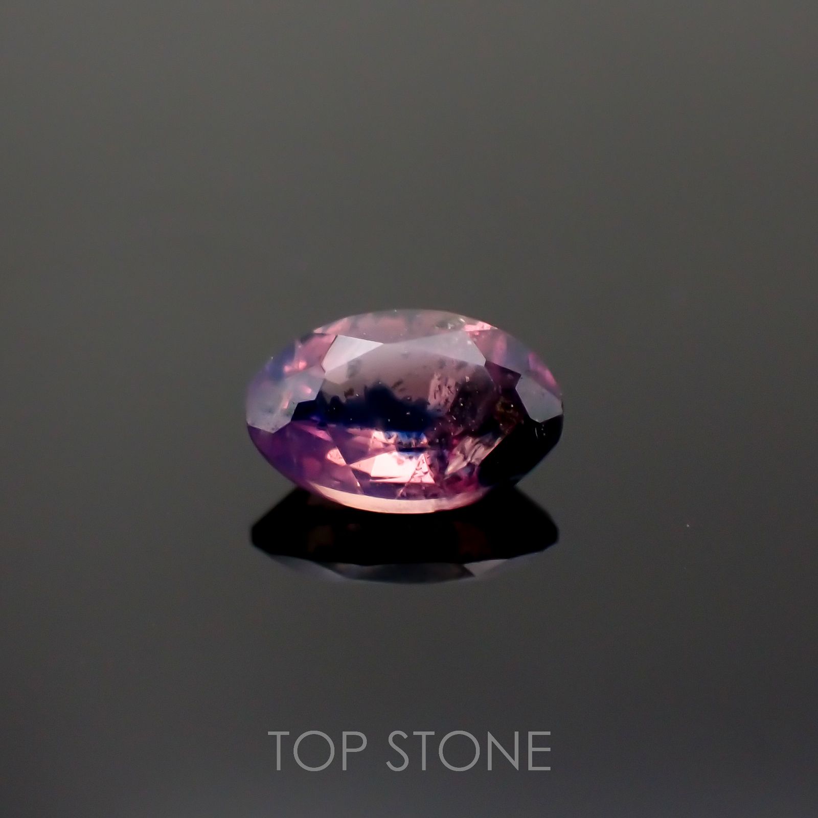ウィンザーサファイア タンザニア・ウィンザー産 0.37ct[221018373]5.2x3.3mm前後