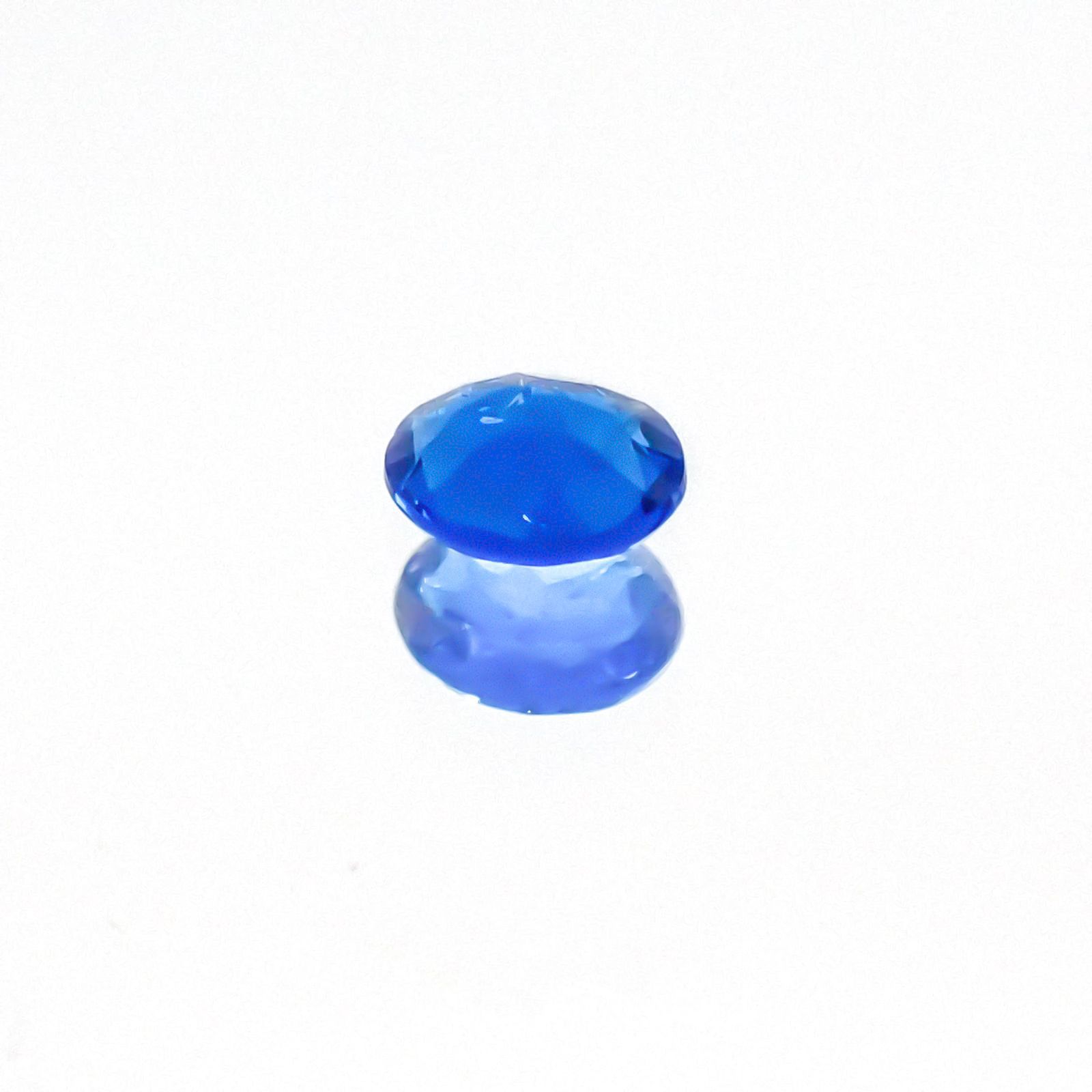 アウイナイト(宝石名アウイナイト) ドイツ産 0.082ct 識別済[20084499]3.2×2.8mm前後