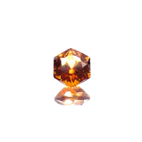 ◇ヘキサゴンカット◇ヘソナイトガーネット(宝石名ガーネット) スリランカ産 0.90ct 識別済[210812684]5.4×5.4mm前後