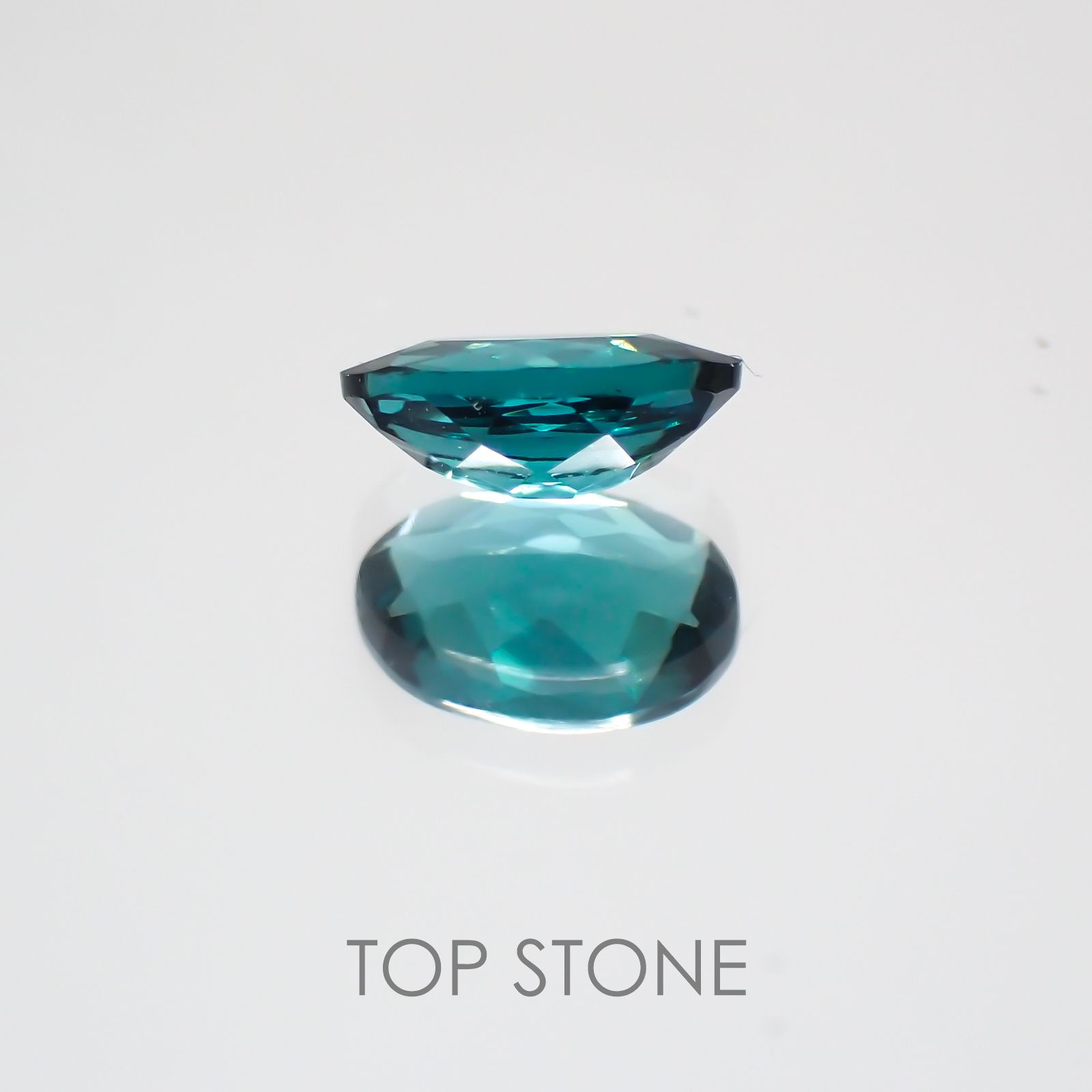 ブルートルマリン ブラジル産 ルース 0.41ct[21049726]6.1×4.1mm前後