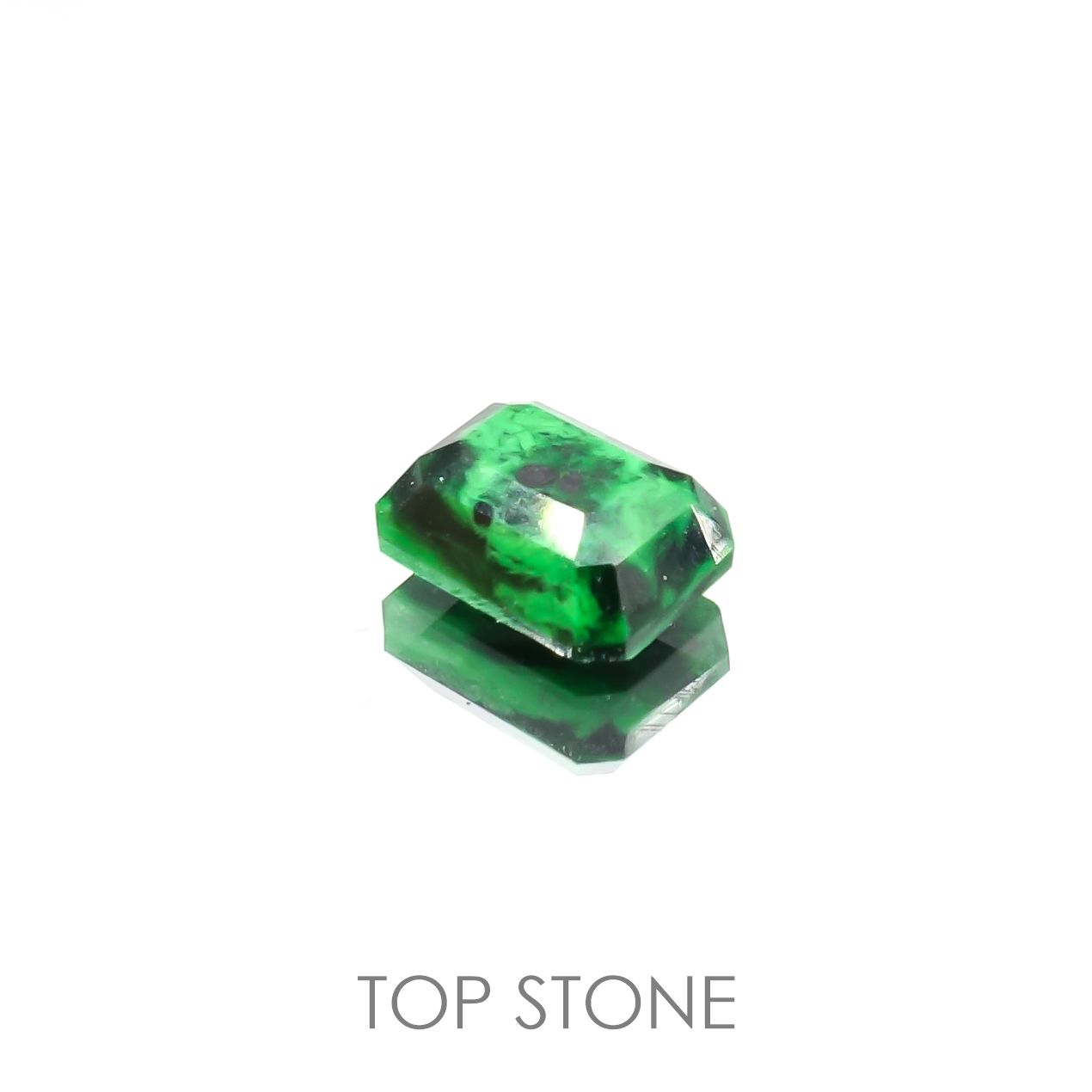 モーシッシ ビルマ産 0.78ct[220515727]6.6x5mm前後