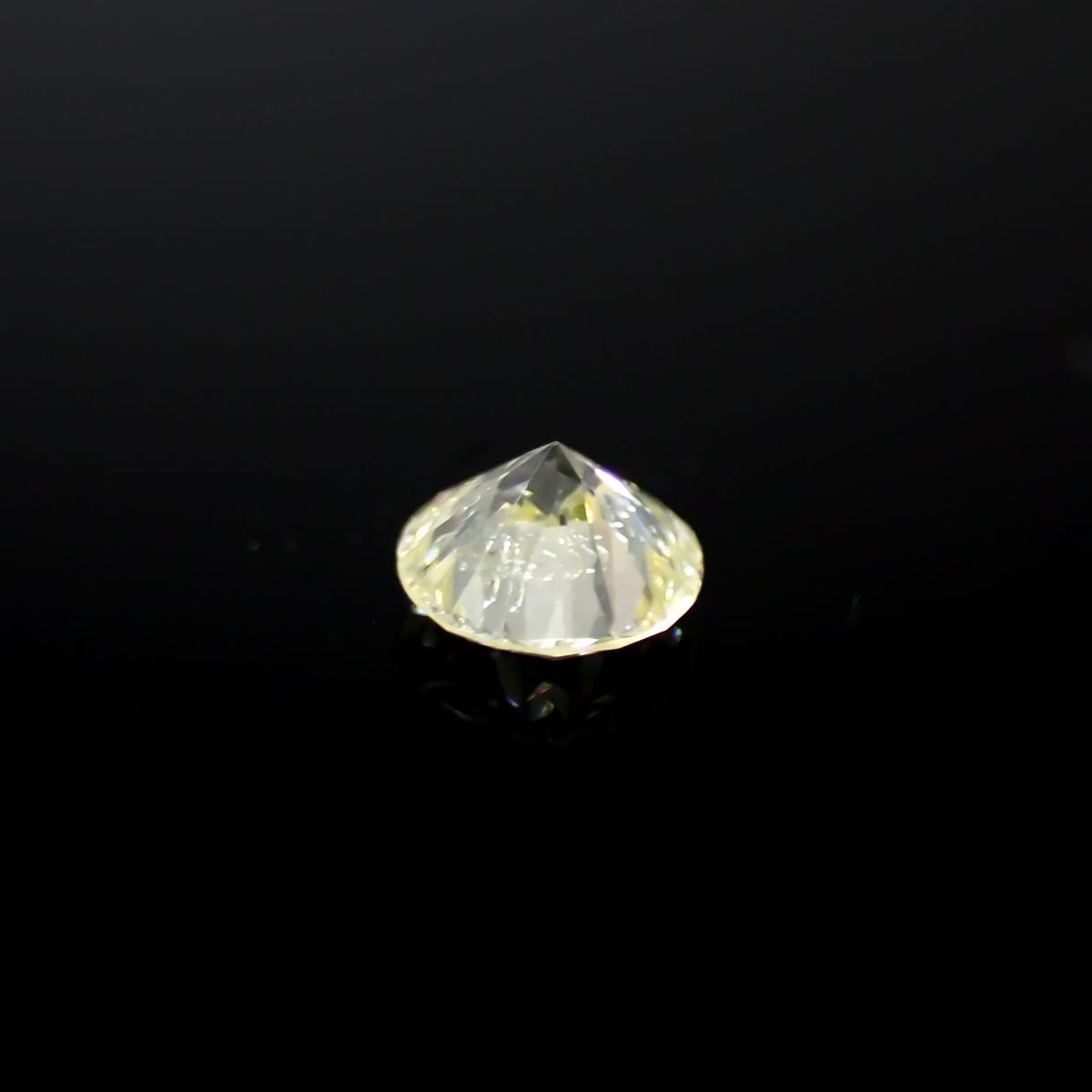 ライトイエローダイヤモンド TTLC |  I  0.10ct / 2.9x2.9mm前後 [260626879]