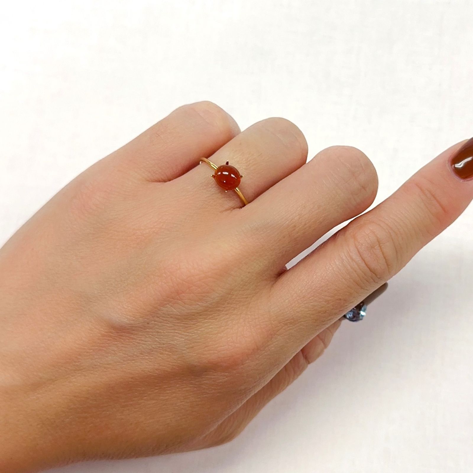 ファイヤーオパール(宝石名ファイア・オパール)メキシコ産 0.807ct ソ付(彩珠)[231023917]6.8x6mm前後