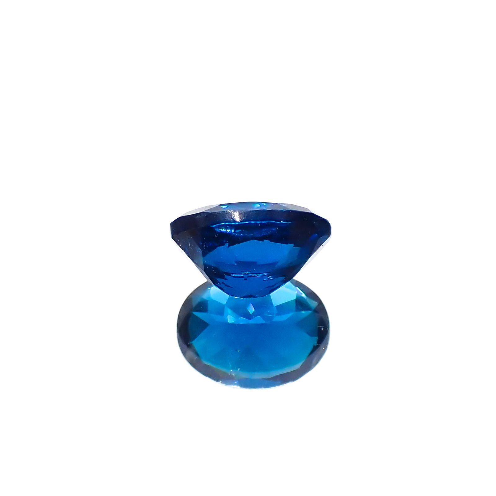 ディープブルーアパタイト  マダガスカル産 1.37ct[230421656]7.8x6.1mm前後
