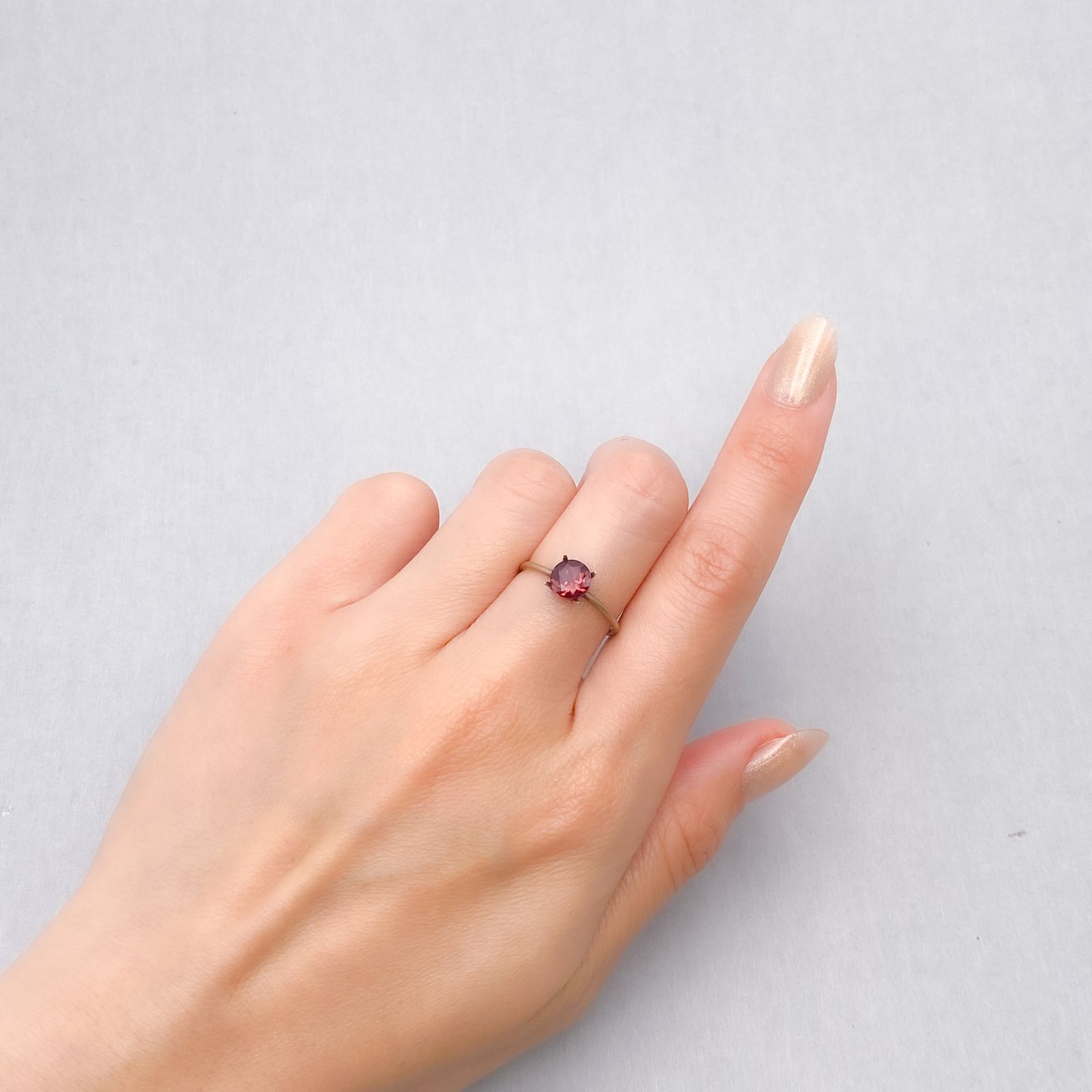 アンデシン モンゴル産 0.78ct [250129701]6.2x6.2mm前後