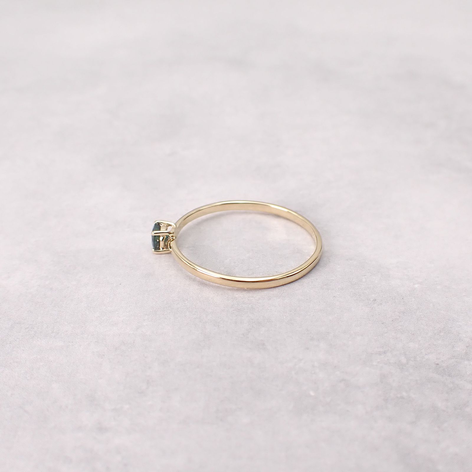 リング空枠：石留め▶アレキサンドライト（お客様製作例）