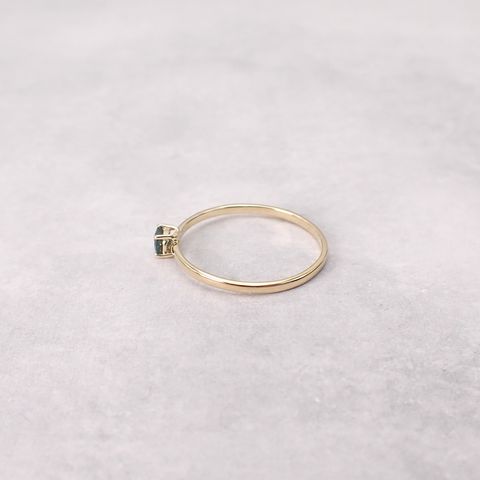 リング空枠：石留め▶アレキサンドライト（お客様製作例）