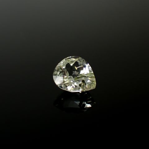 アパタイトイントパーズ(宝石名アパタイト イン トパーズ)ブラジル産 15.74ct 識別済[240225927]16.2x13.8mm前後