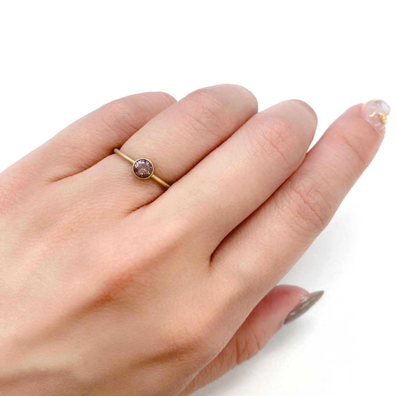マラヤガーネット タンザニア産 ルース 0.39ct[21059378]4×4mm前後