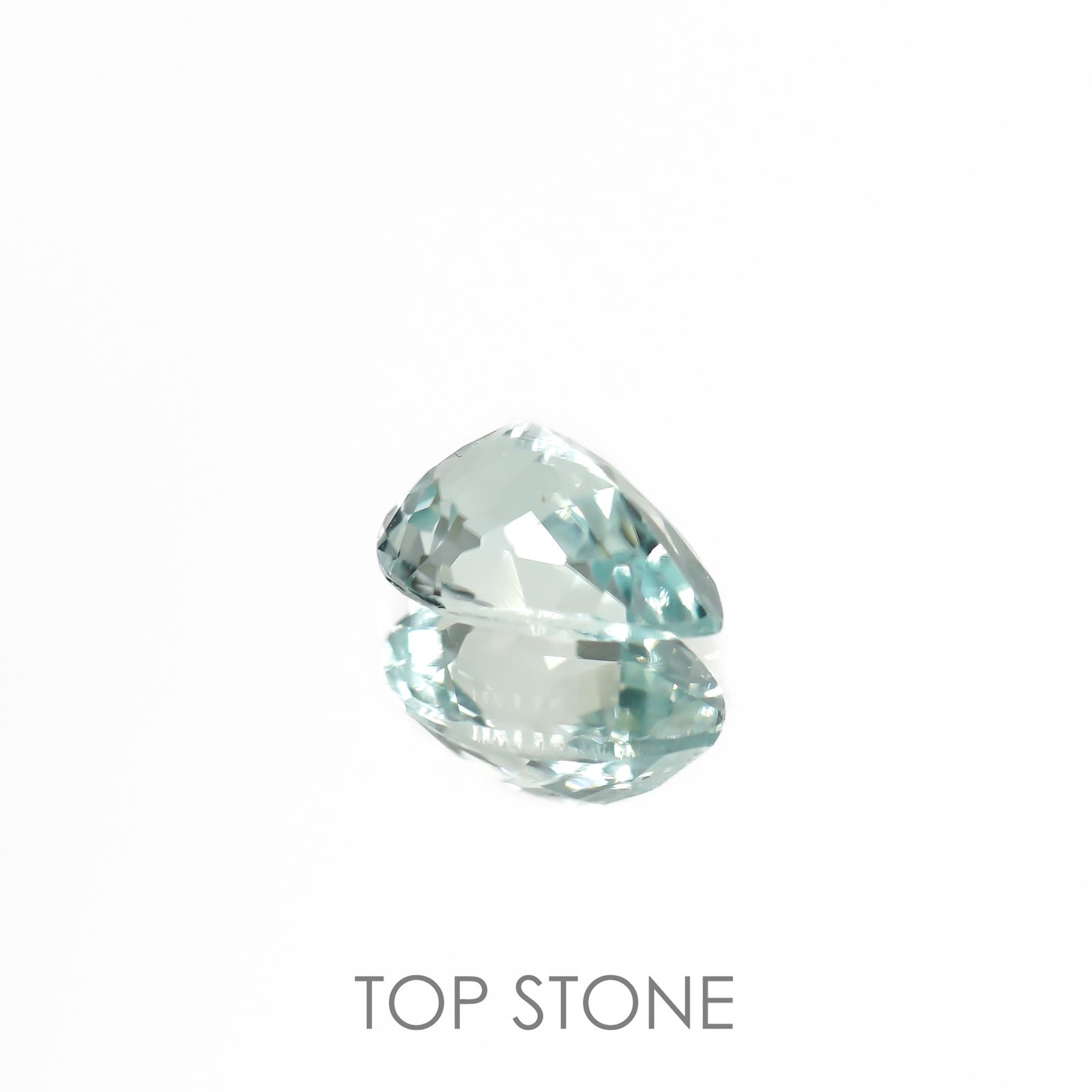 モンテブラサイト(宝石名モンテブラサイト)マダガスカル産 1.15ct 識別済[230120289]8.3x5.9mm前後