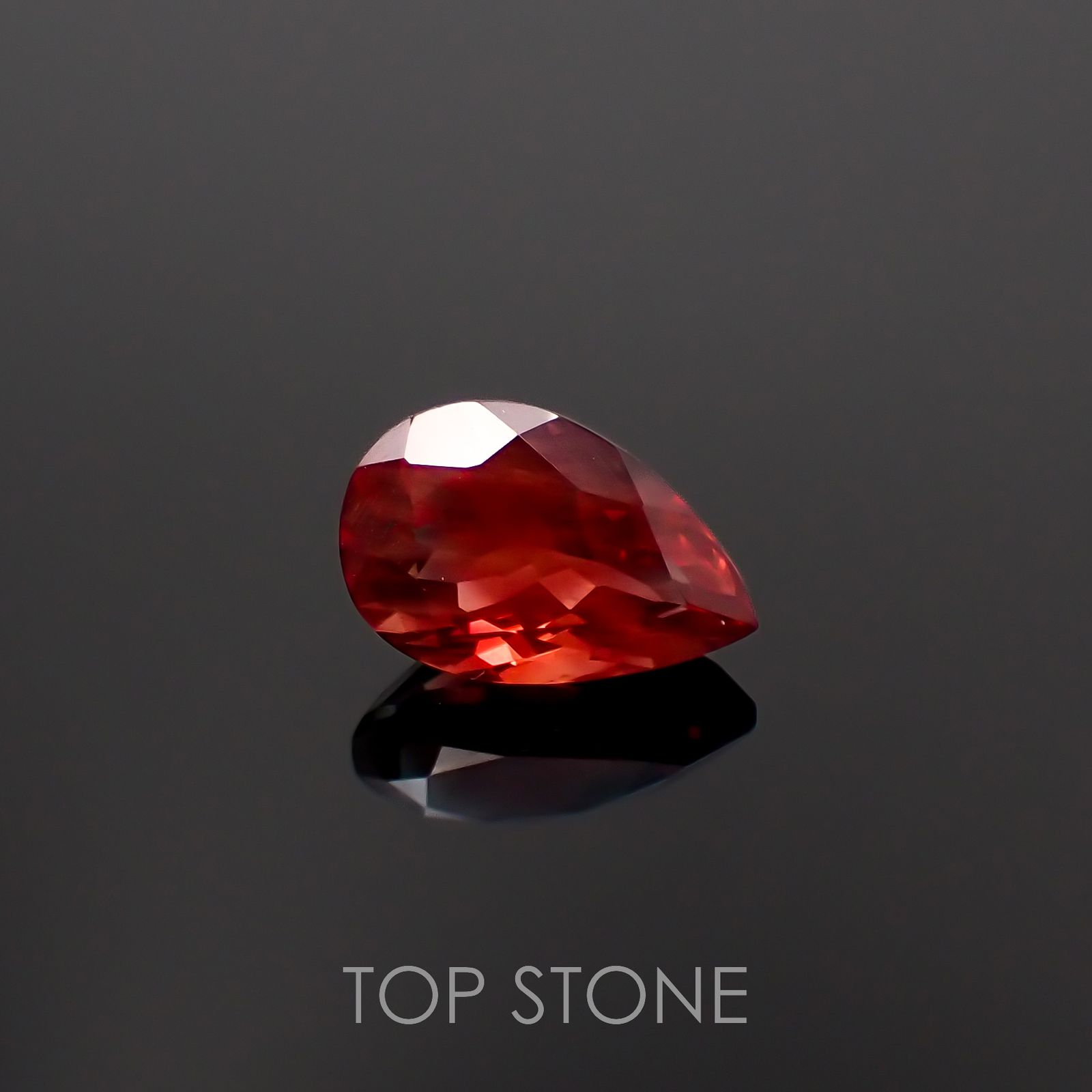 オレゴンサンストーン アメリカ・オレゴン州産 1.85ct[230119982]10.3x6.6mm前後