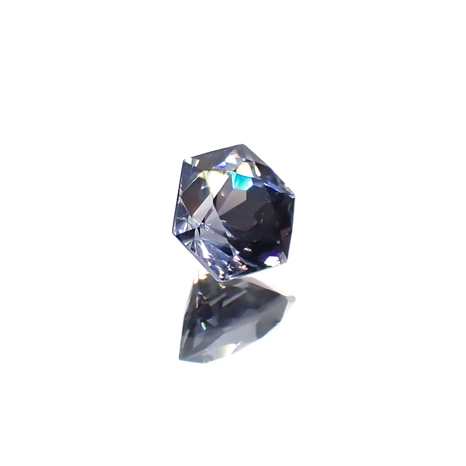 ◇ヘキサゴンカット◇バイオレットスピネル(宝石名スピネル)ビルマ/マダガスカル産 0.38ct 識別済[250220660]4.1x4mm前後
