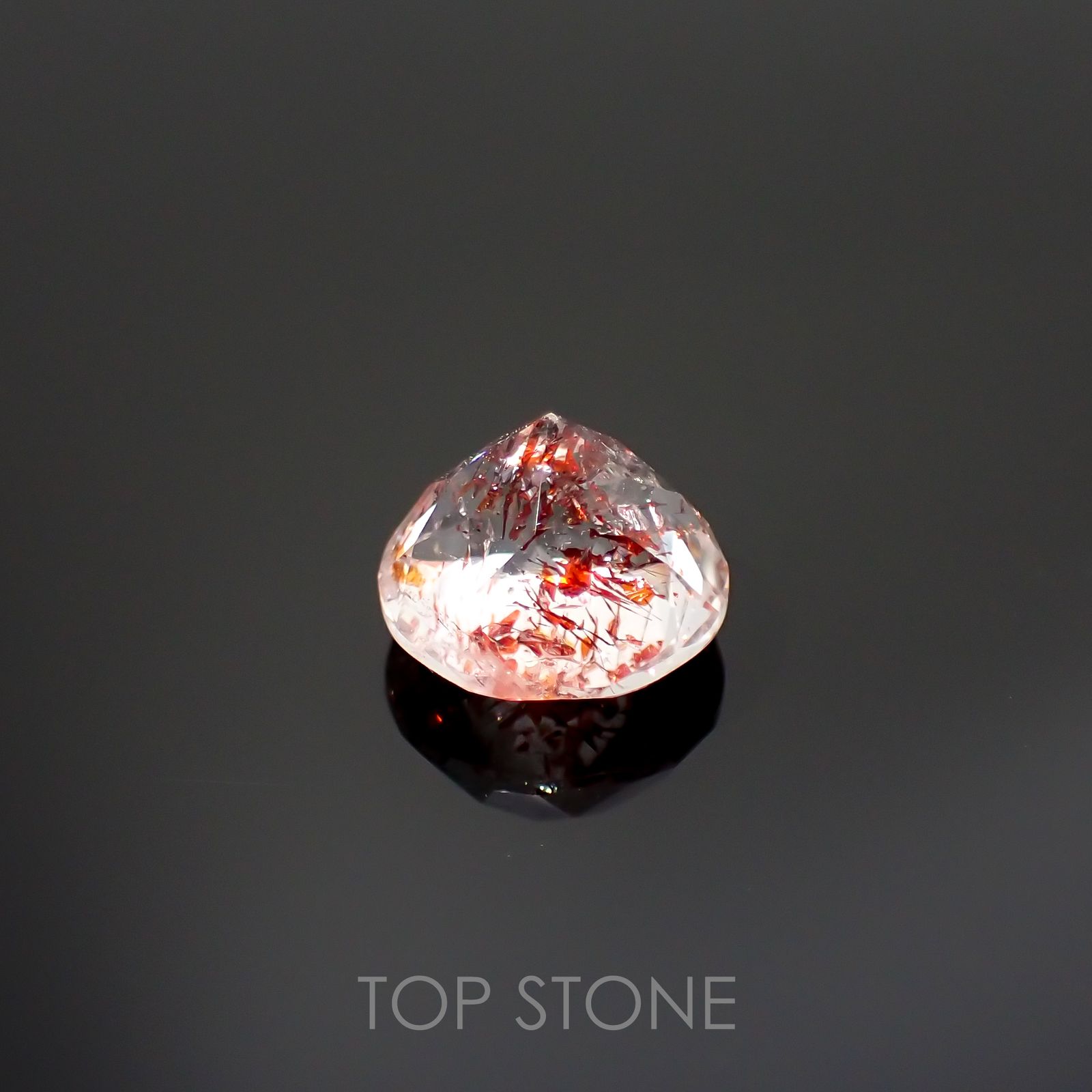 ファイヤークォーツ ナイジェリア産 2.43ct[220114763]8.5x8.5mm前後
