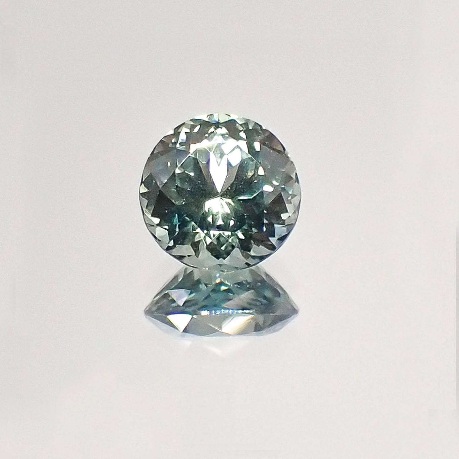 しゃのさんのバイカラー0.3ct　モンタナ　サファイア-A　5x3mm　ルース