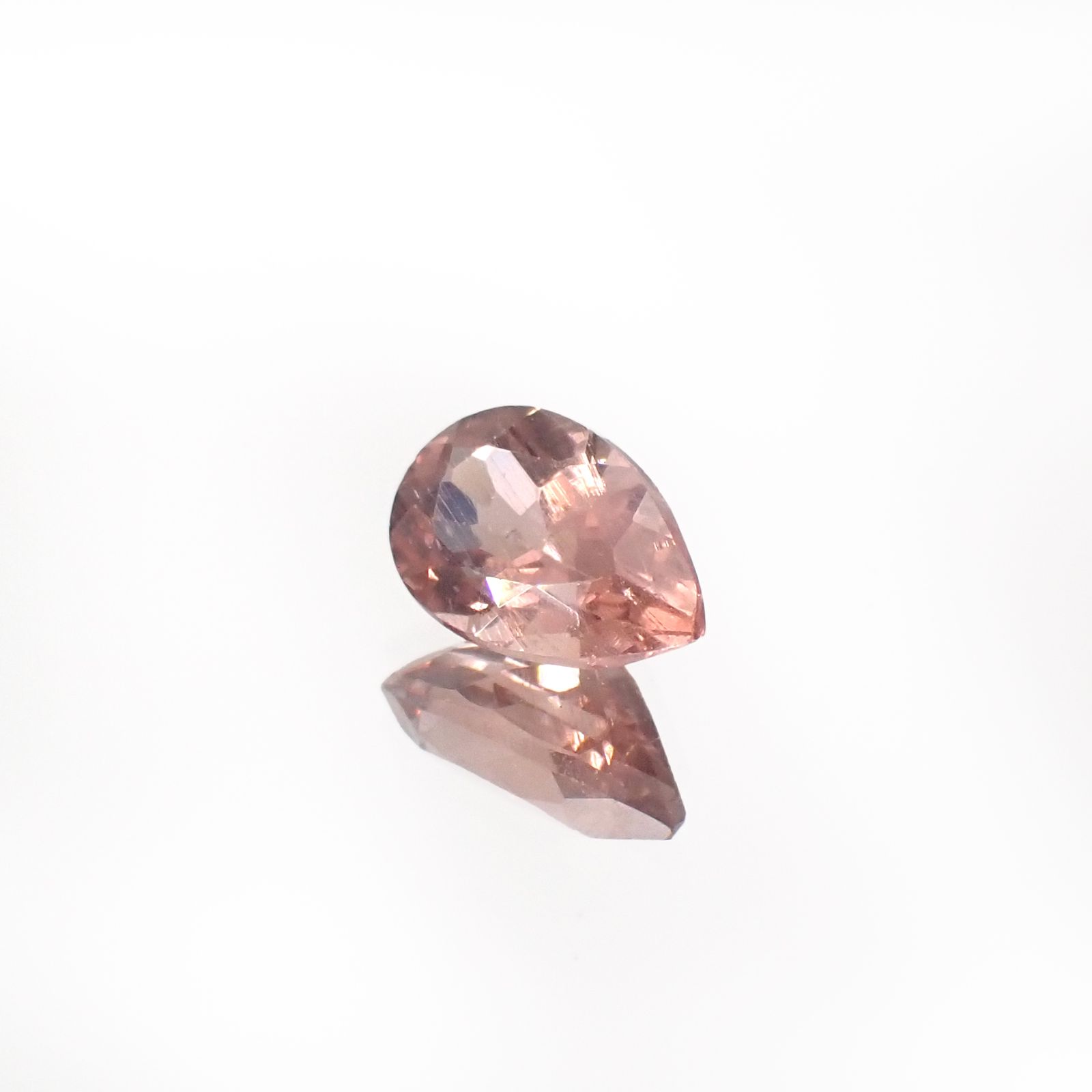 ピンクアパタイト ブラジル産 0.94ct[231224937]7.7x5mm前後