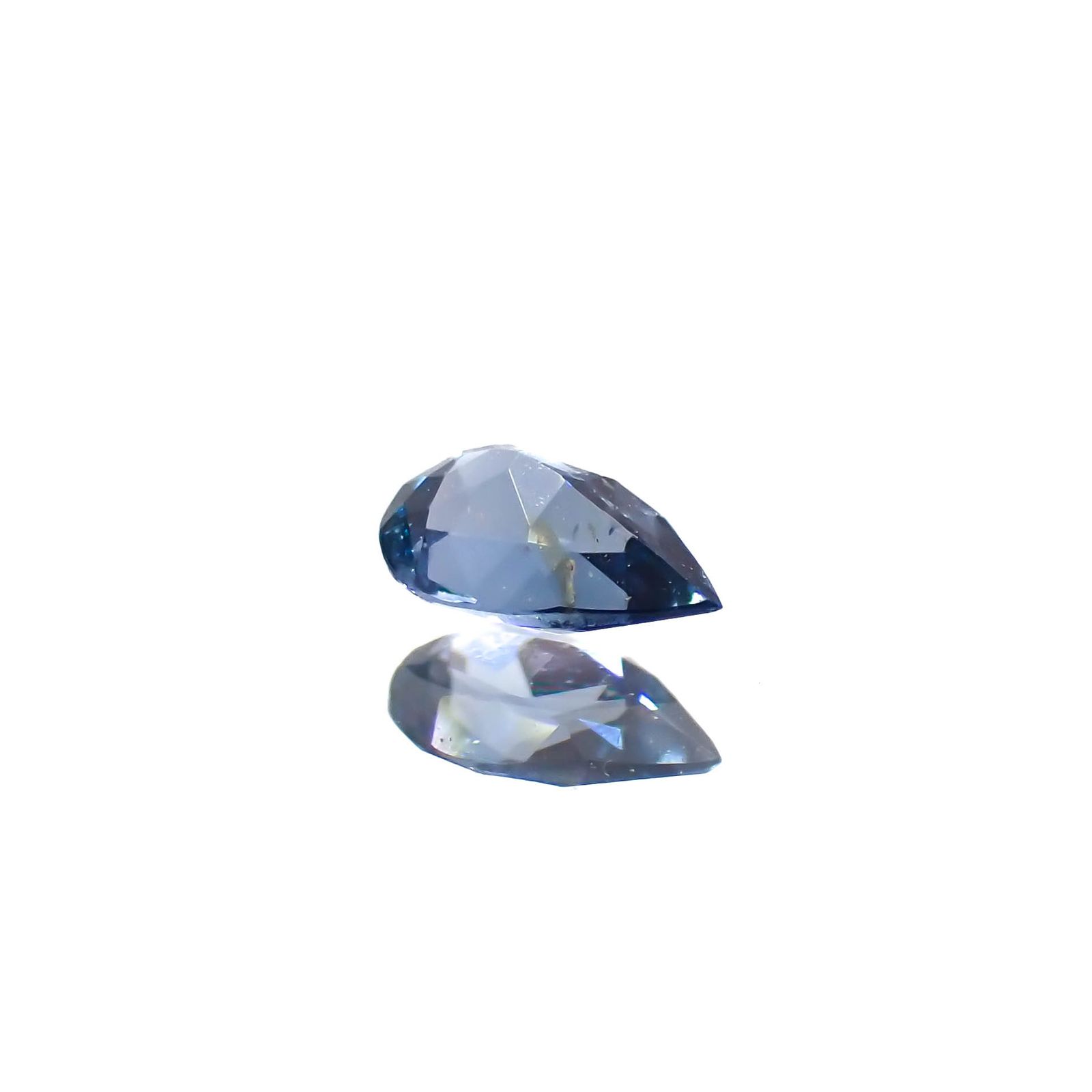 コバルトブルースピネル(宝石名ブルー・スピネル)タンザニア産 0.133ct ソ付(日独)[230622550]4.11x2.79mm前後