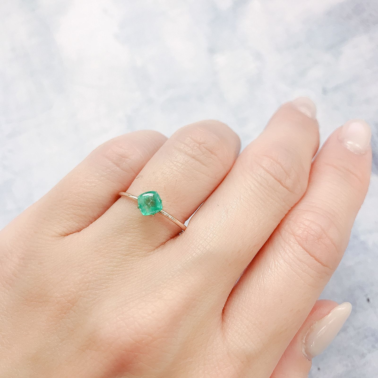 ◇シュガーローフカット◇エメラルド(宝石名エメラルド)コロンビア産 0.52ct 識別済[220515953]4.8x4.7mm前後