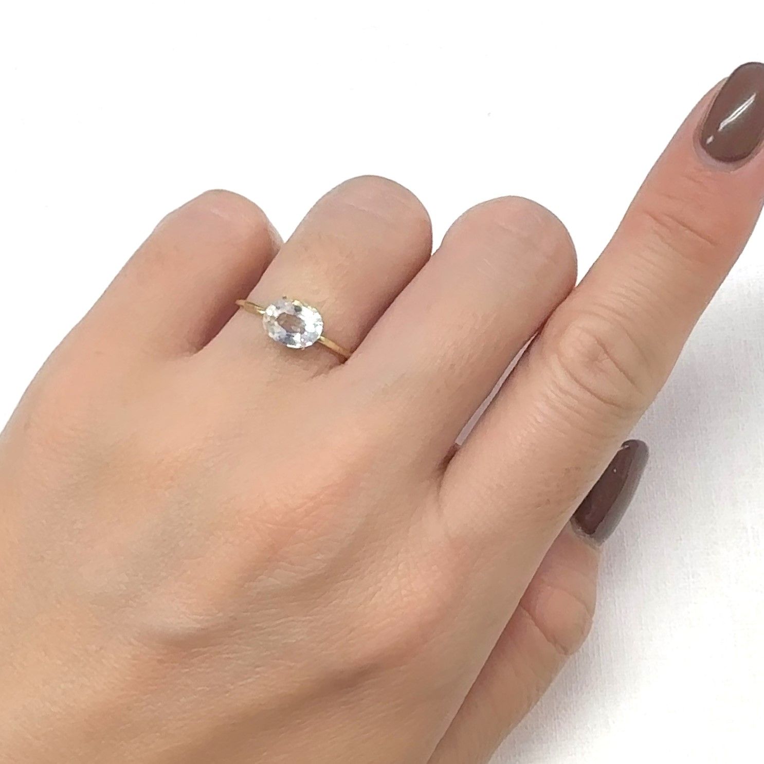 レインボームーンストーン マダガスカル産 1.03ct[240928969]7.6x5.8mm前後