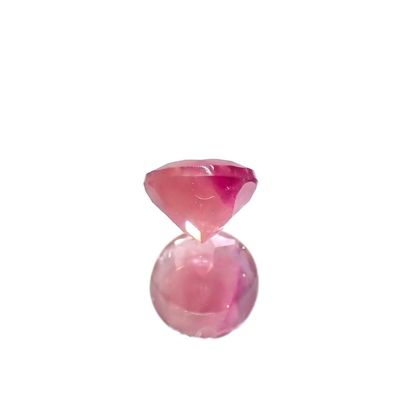 レッドベリル(宝石名レッド・ベリル/ピンク・ベリル)アメリカ・ユタ州産 0.17ct 識別済[220716757]3.6x3.5mm前後