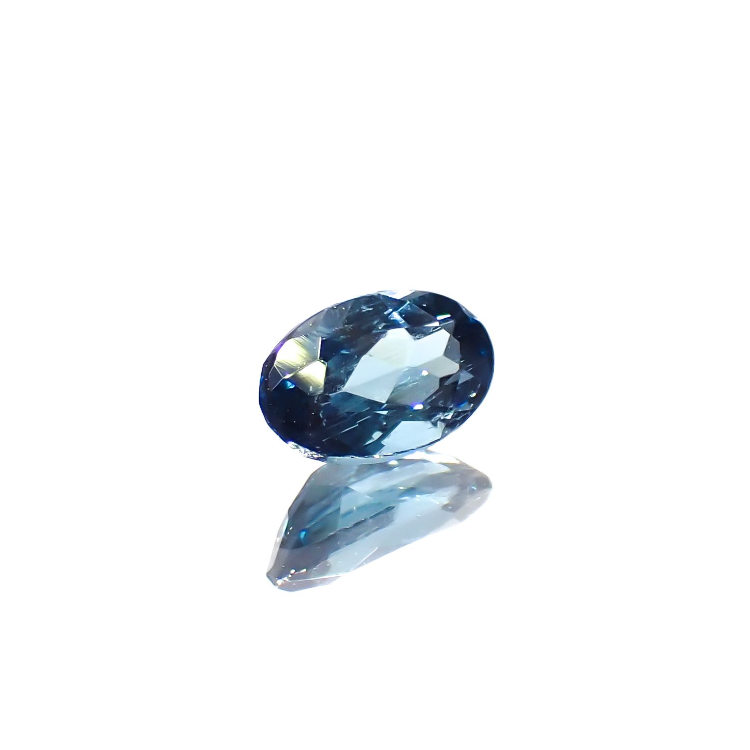 ブルートルマリン ブラジル産 0.23ct[240628024]4.9x3.1mm前後