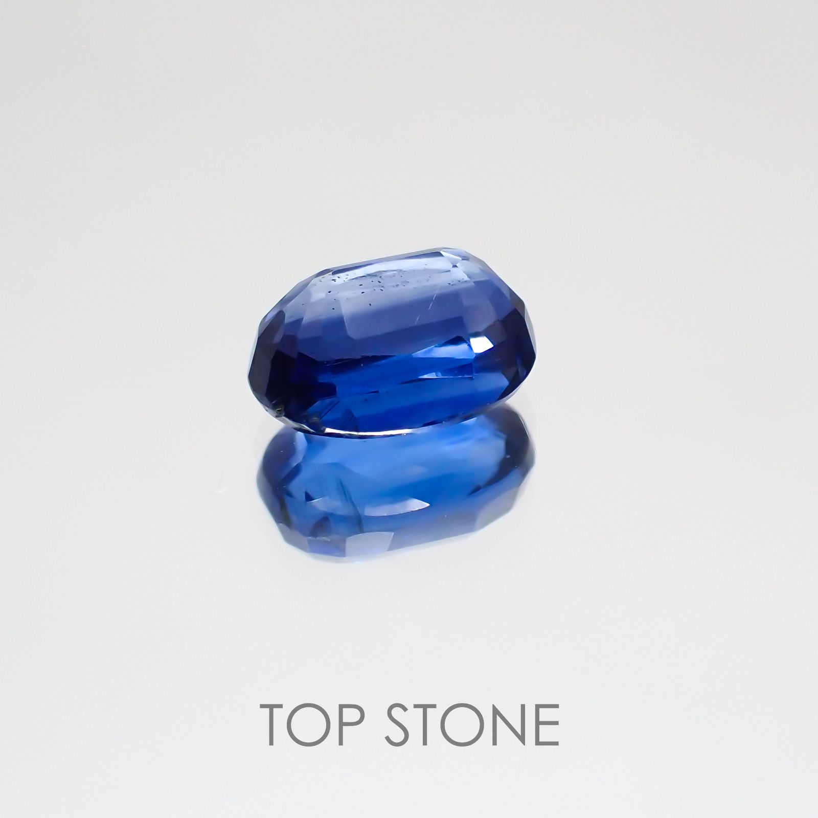 カイヤナイト(宝石名カイヤナイト) ネパール産 1.24ct 識別済[20063058]6.8×5.1mm前後