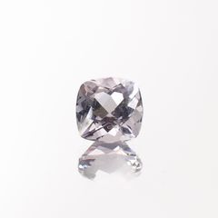 マリアライト フルオレッセンス(宝石名スキャポライト)スリランカ産 0.53ct 識別済[230421678]5x4.9mm前後