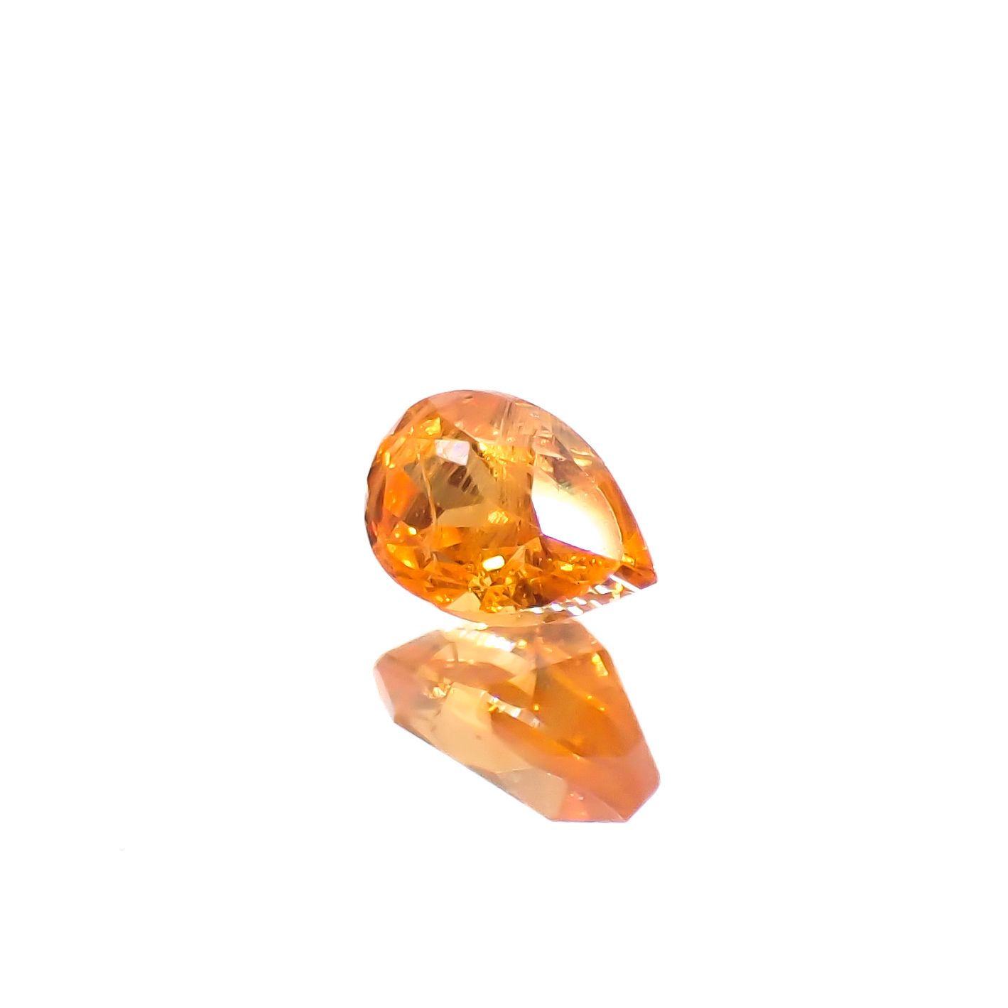 マンダリンガーネット マダガスカル産 0.24ct[240628217]4x2.7mm前後