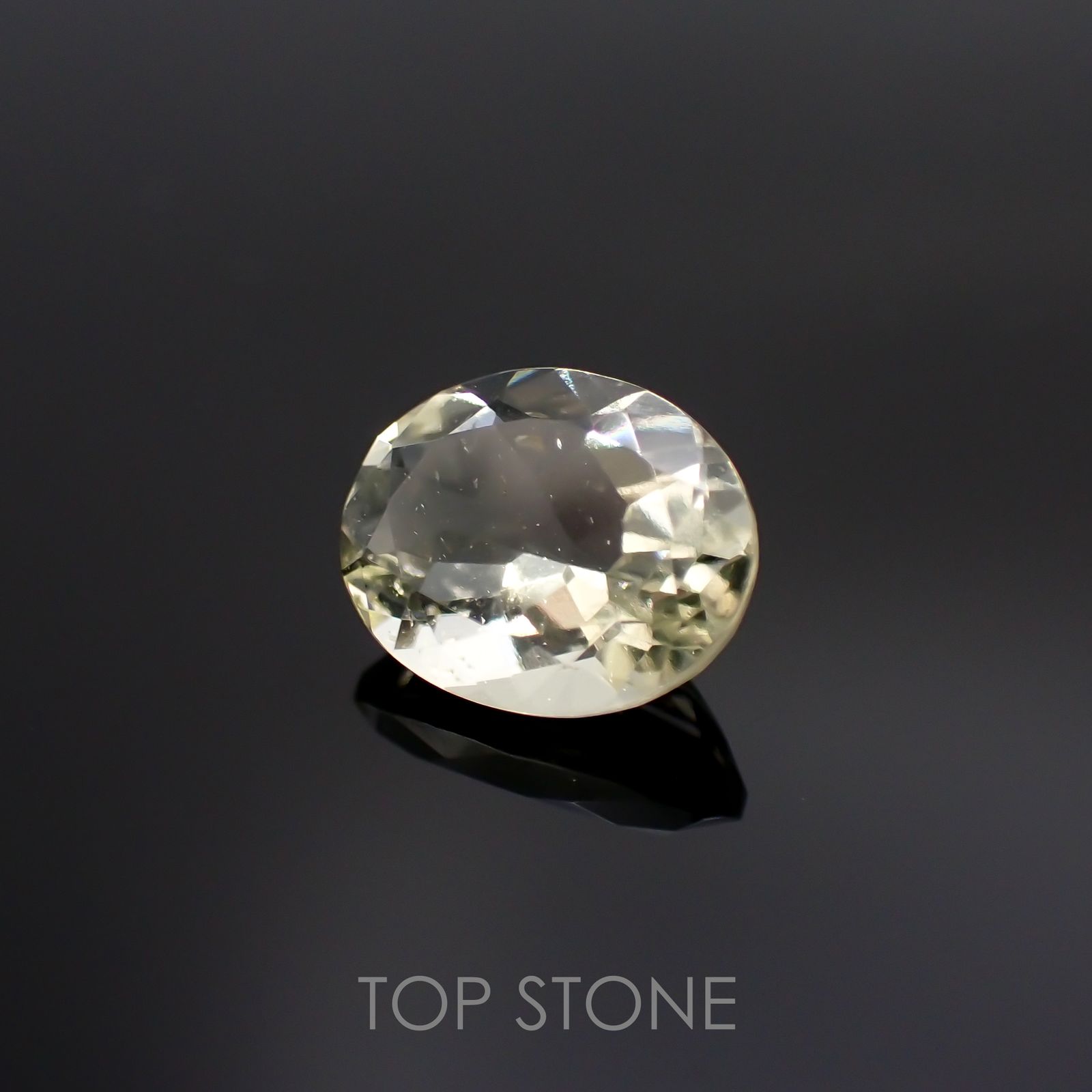 リビアングラス(宝石名インパクトガラス(衝撃溶融ガラス))エジプト・リビア砂漠産 1.94ct 識別済[211213786]10.1x8mm前後