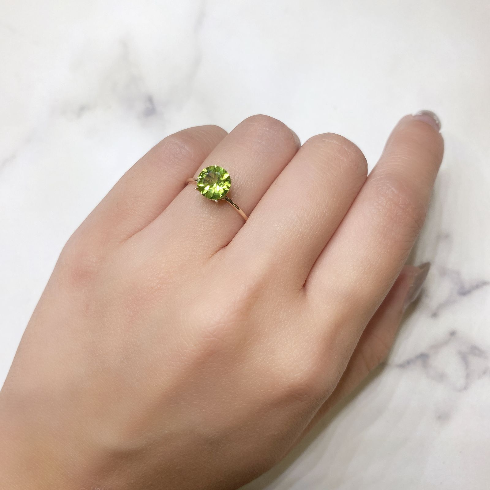ペリドット(宝石名ペリドット) パキスタン産 1.28ct 識別済[211013086]7.1×7.1mm前後