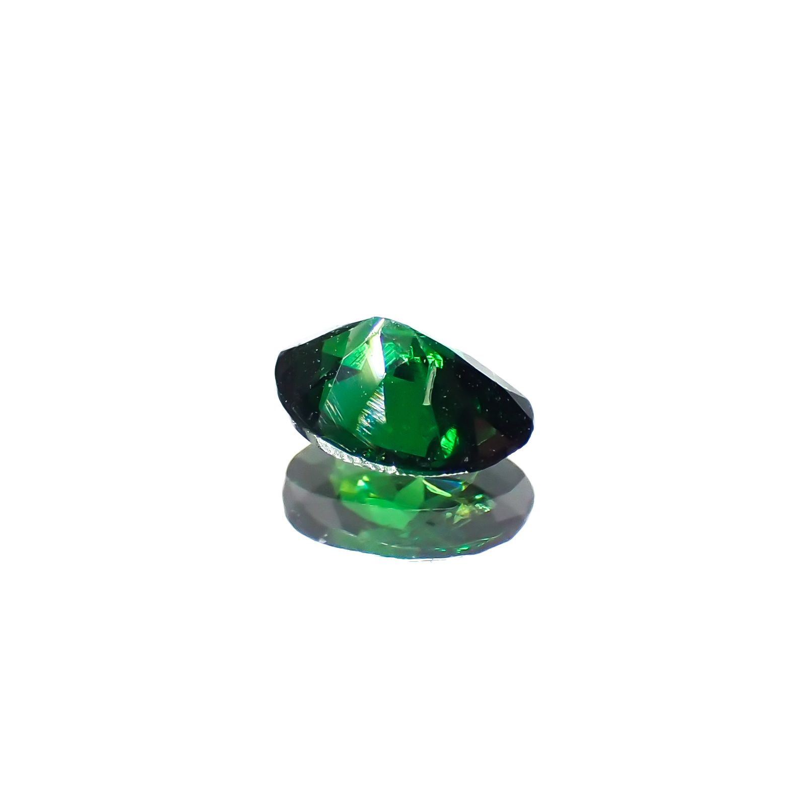 ツァボライト(宝石名グリーン グロッシュラー・ガーネット)タンザニア産 0.23ct 識別済[231224569]4.5x3.5mm前後