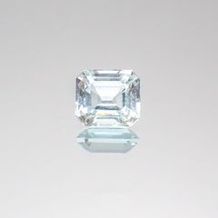 アンブリゴナイト/モンテブラサイト(宝石名モンテブラサイト)マダガスカル産 1.146ct ソ付(日独)[231124100]6.5x5.8mm前後