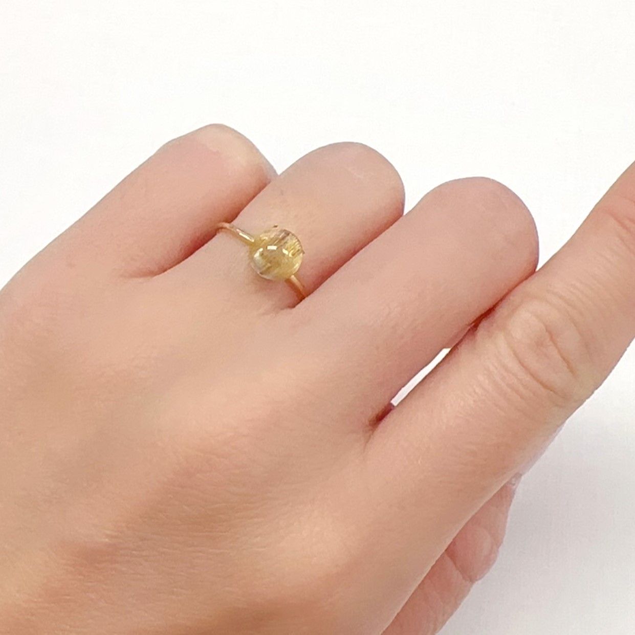 ルチルクオーツ キャッツアイ ブラジル産 1.90ct[240427335]7x7mm前後