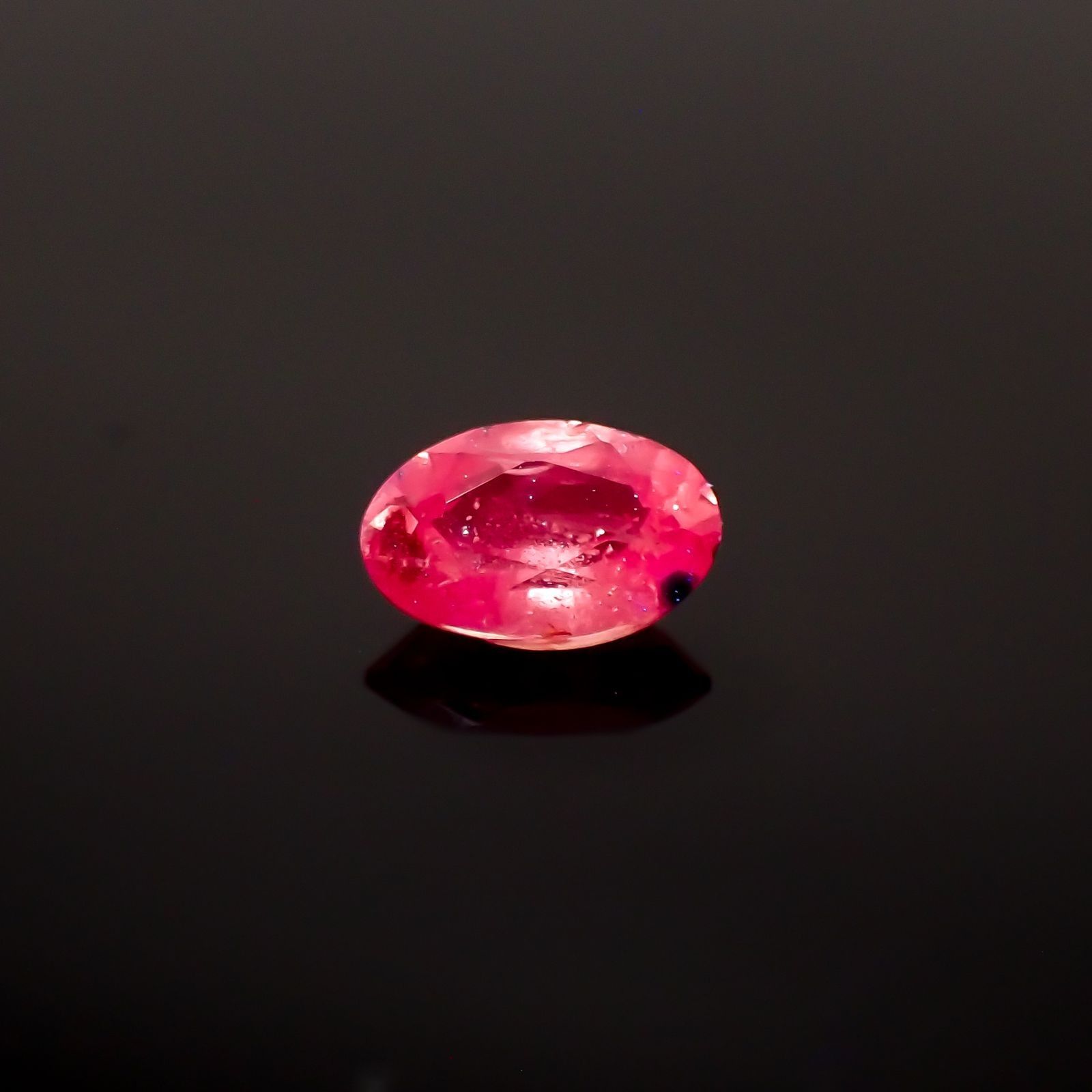 ウィンザーサファイア タンザニア・ウィンザー産 0.32ct [250321223]5x3.1mm前後