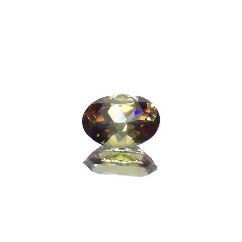 バイカラーアンダリュサイト スリランカ/マダガスカル産 0.63ct[230421600]6.5x4.4mm前後