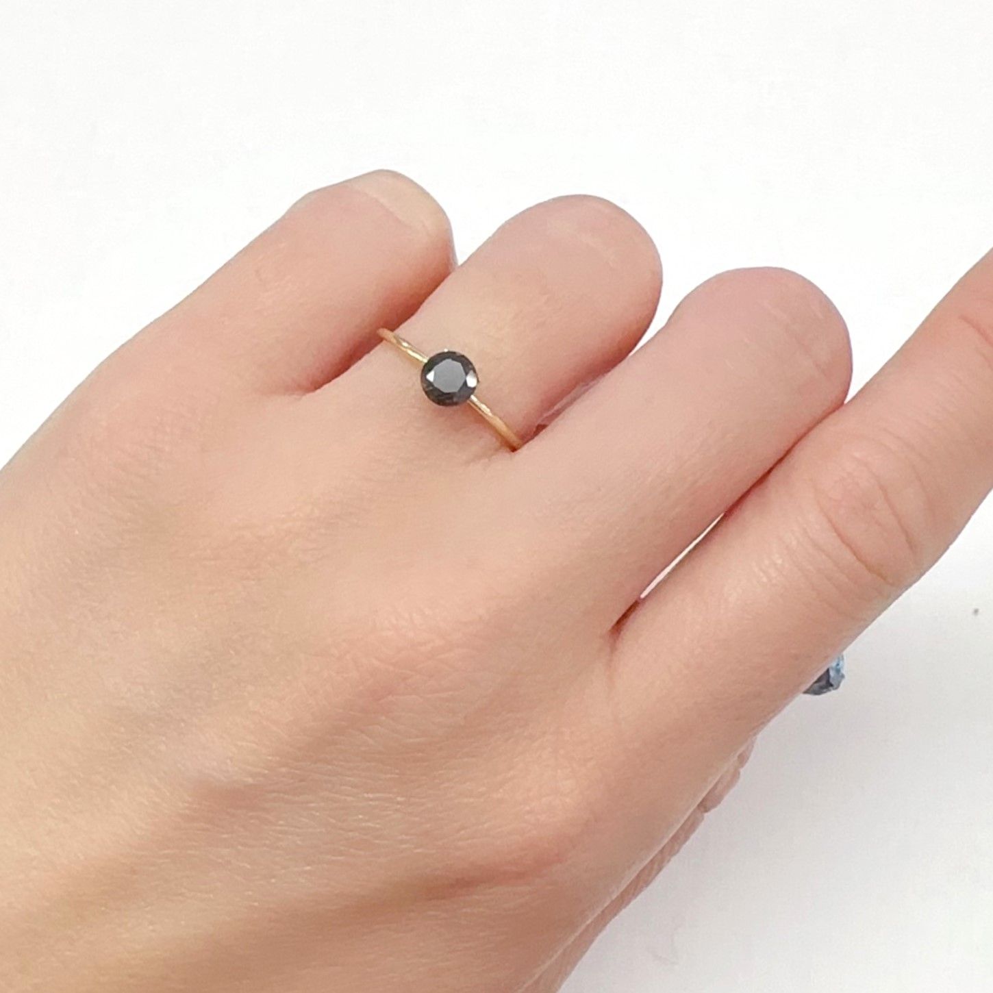 レインボースキャポライト ブラジル産 0.44ct [240326858]4.9x4.9mm前後