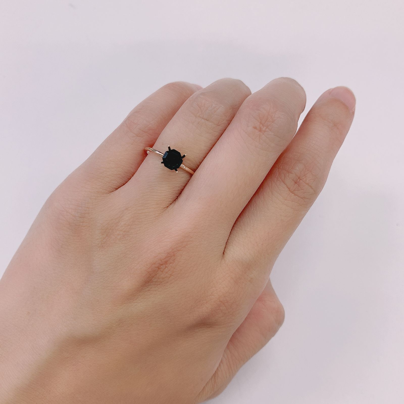 ◇オクタゴンカット◇グランディディエライト(宝石名グランディディエライト) マダガスカル産 0.57ct 識別済[210813064]5×5mm前後