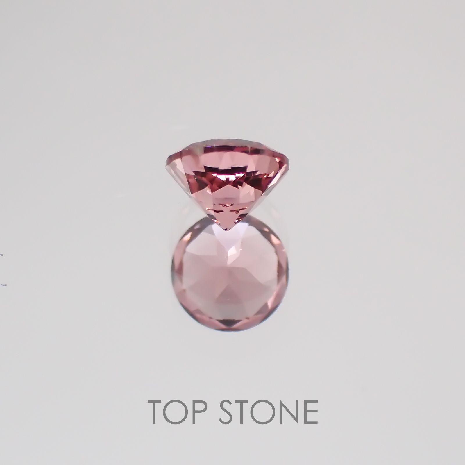マラヤガーネット タンザニア産 ルース 0.23ct[21059381]3.6×3.6mm前後