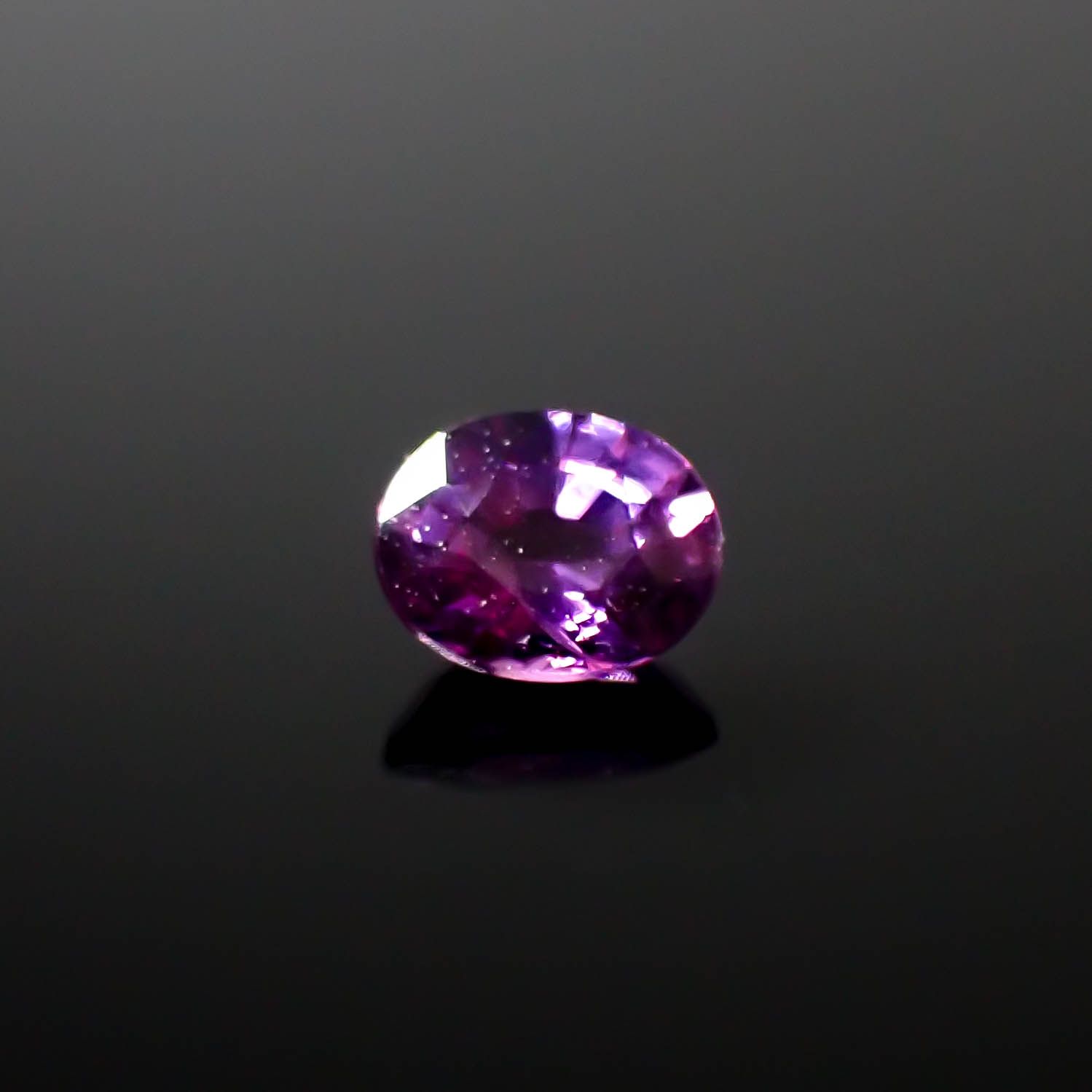 ウィンザーサファイア タンザニア・ウィンザー産 0.48ct[240928682]5x4mm前後