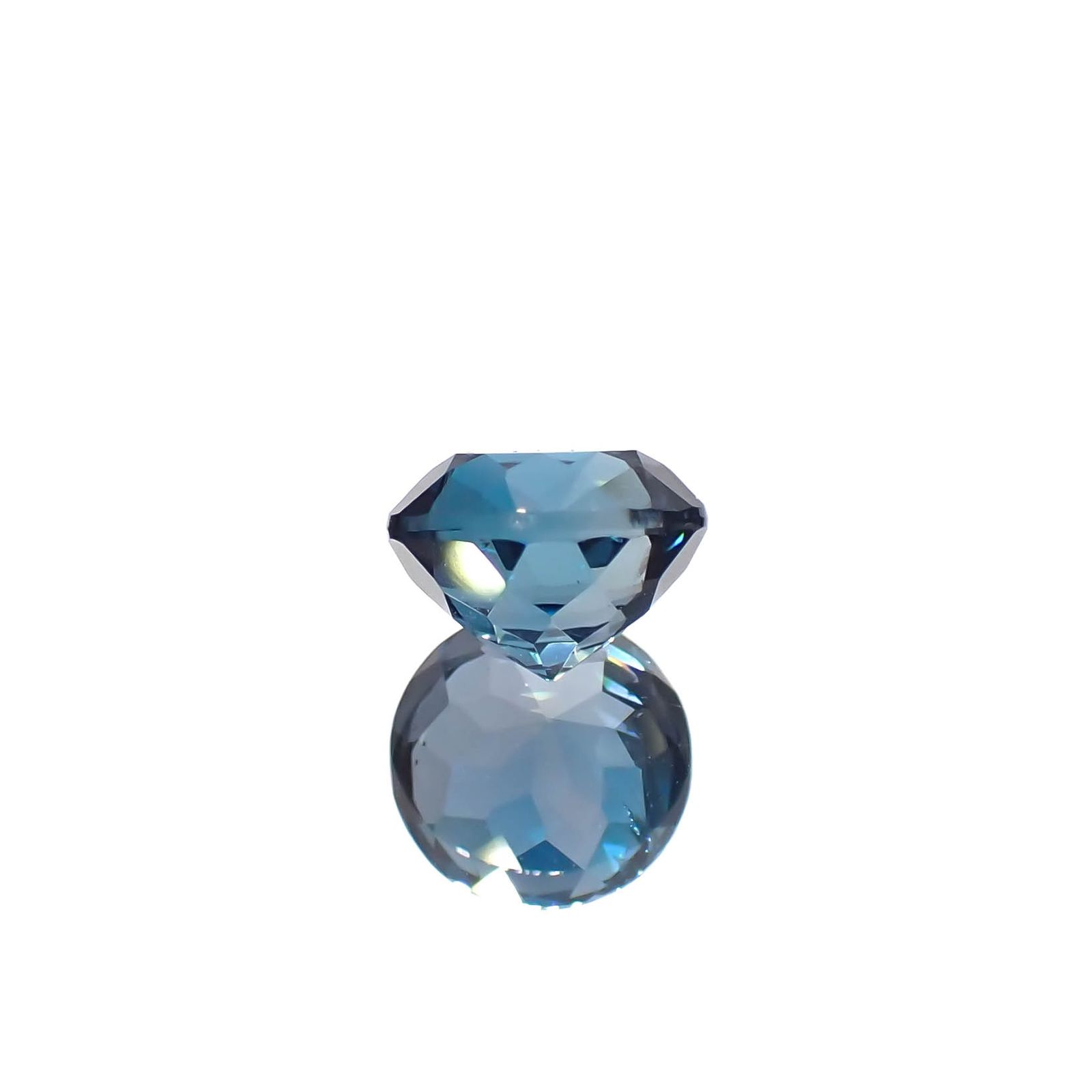 ロンドンブルートパーズ ブラジル産 2.17ct[240326788]7.4x7.4mm前後