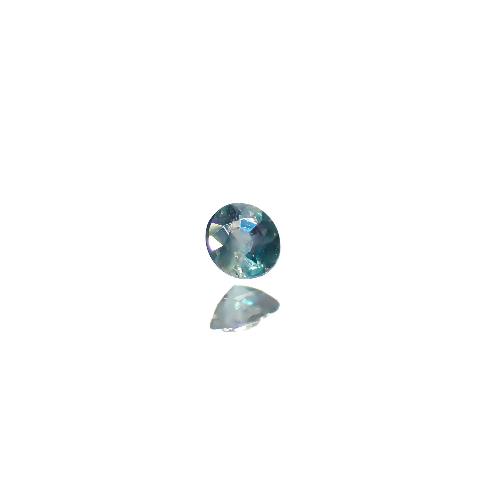 アレキサンドライトキャッツアイ ブラジル産/EmeraldMains社製 0.037ct[240527598]2.1x2.1mm前後