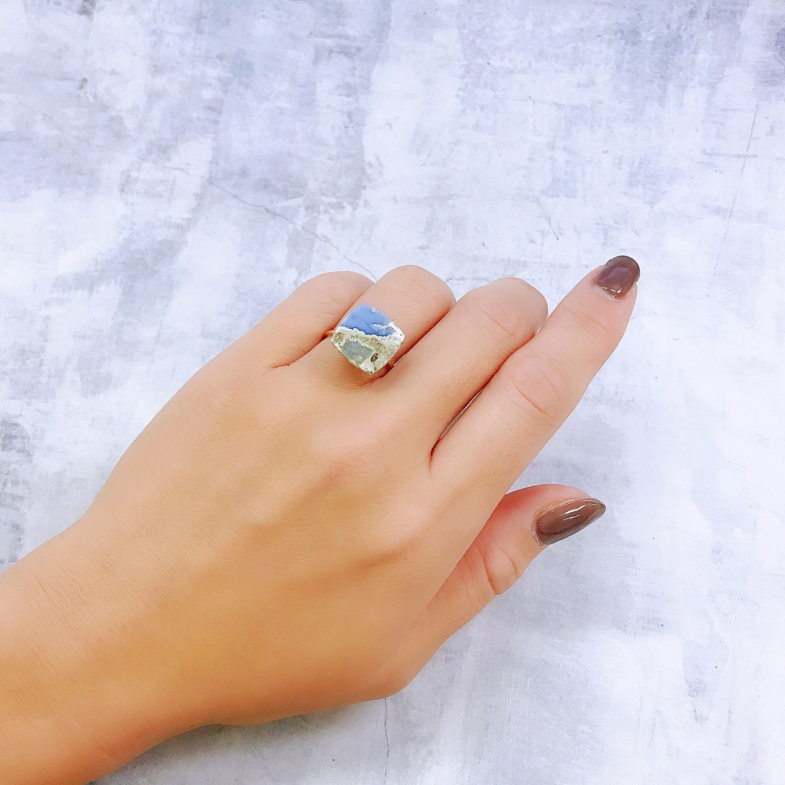マトリックスブルーオパール アメリカ・オレゴン州産 5.63ct[220917810]13x12.8mm前後