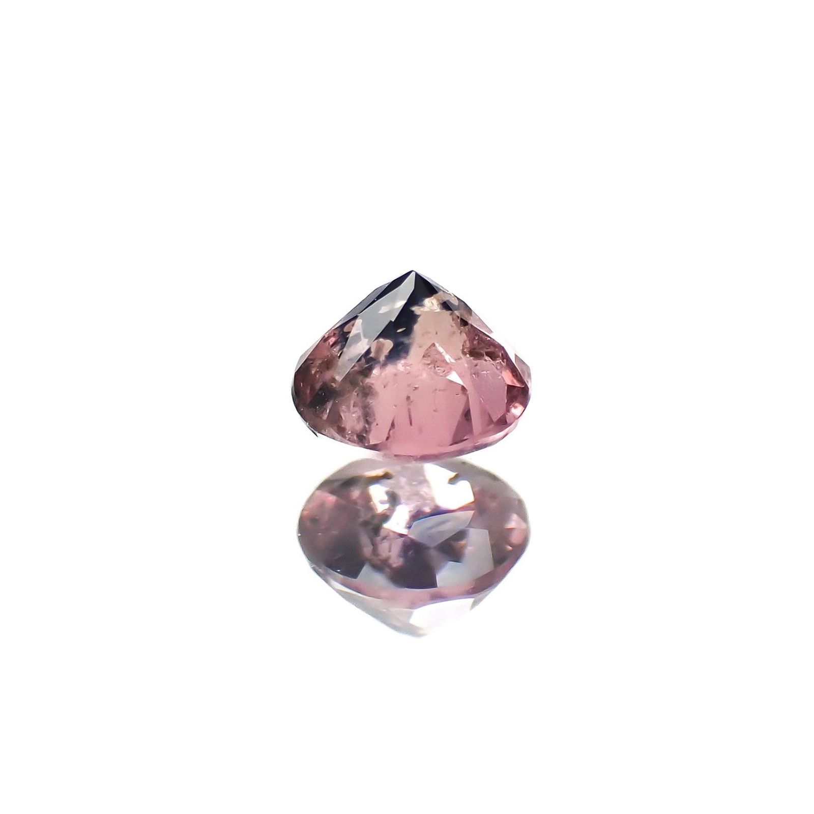 ウィンザーサファイア(宝石名サファイア)タンザニア・ウィンザー産 識別済 0.23ct / 3.5x3.5mm前後 [220817395]