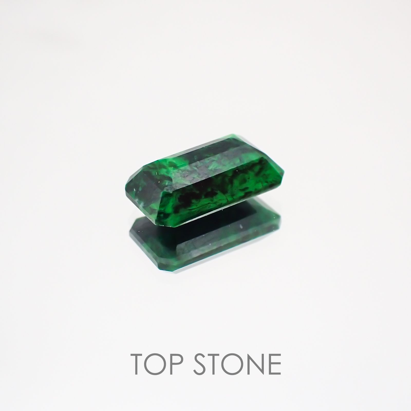 モーシッシ(宝石名マウシットシット) ビルマ産 2.15ct 識別済[20128746]10×5.9mm前後