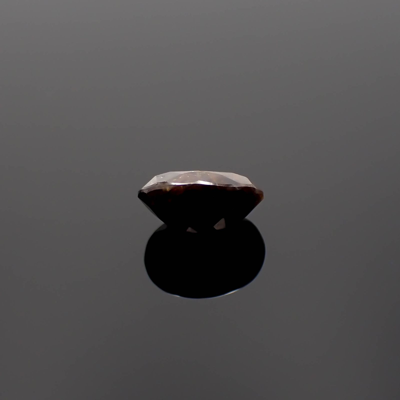 ゴールドシーンサファイア非加熱 ケニア産 2.84ct[230321327]9.4x7.1mm前後