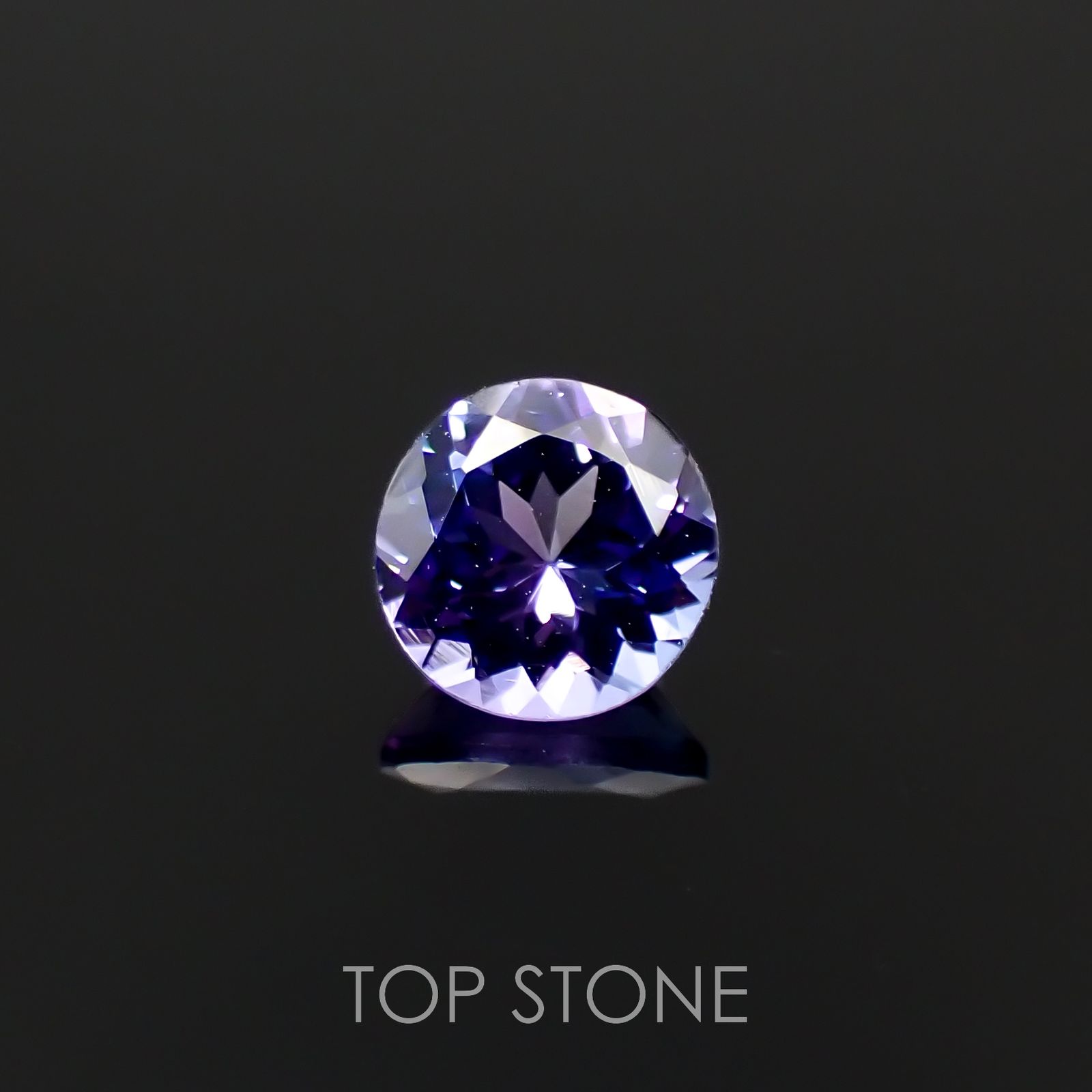 タンザナイト(宝石名タンザナイト)タンザニア産 0.67ct 識別済[230120195]5.6x5.6mm前後