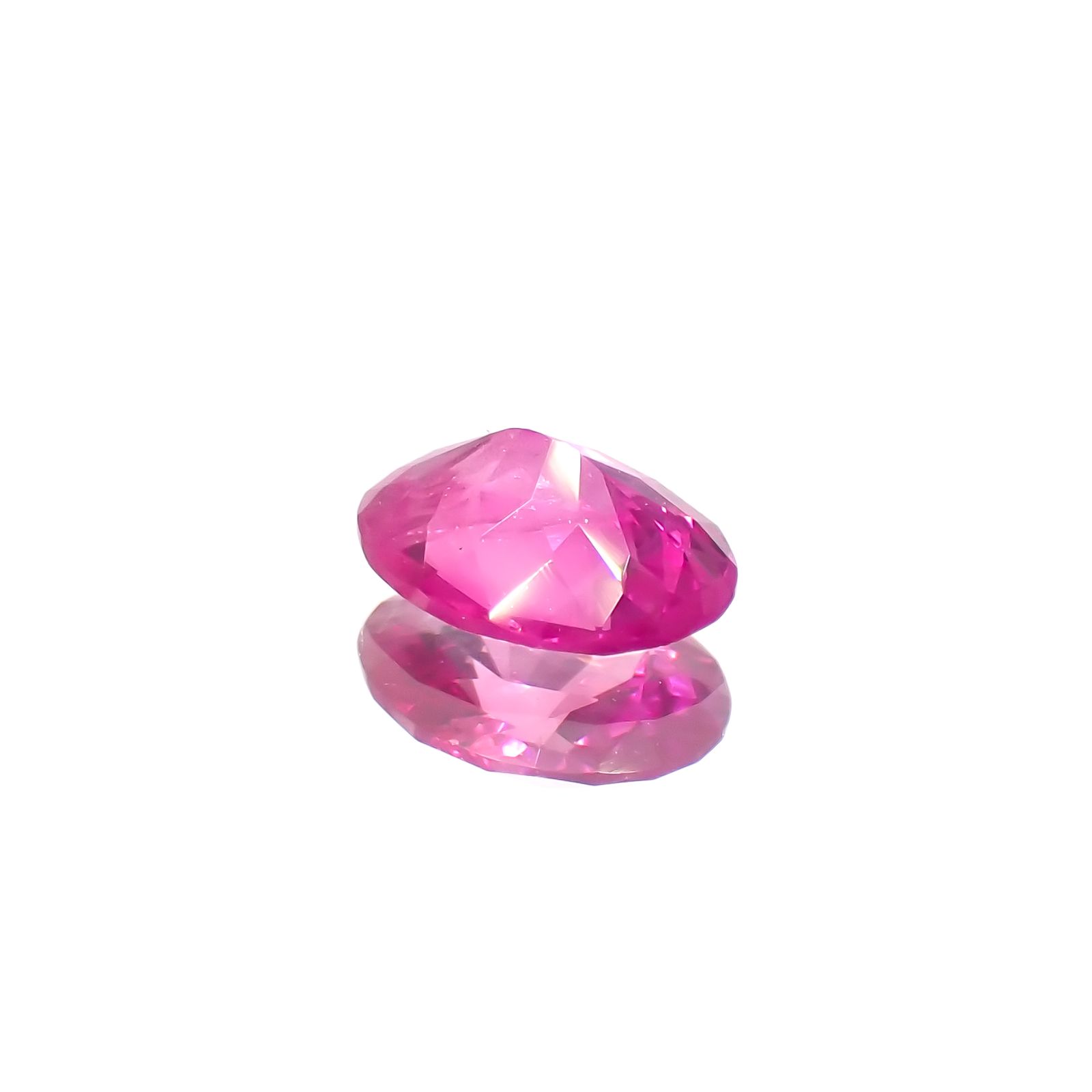 ルビー ビルマ/モザンビーク産 0.43ct[230622353]5.5x4.2mm前後